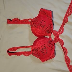 New Beyond Sexy Bra with Body Wrap